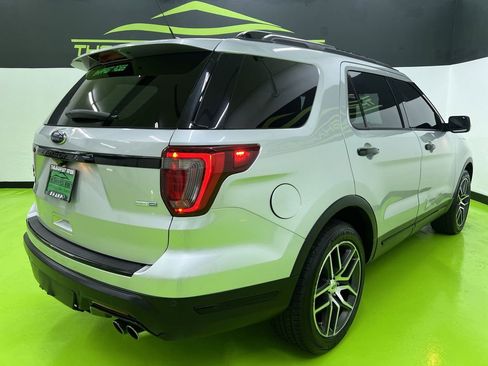 Used 2018 Ford Explorer Sport AWD/4WD image 10