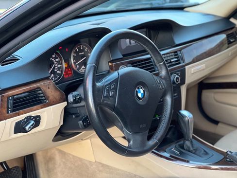 Used 2011 BMW 328i Sedan w/ Premium Pkg image 15