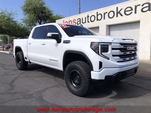 Used 2022 GMC Sierra 1500 SLE AWD/4WD image 6
