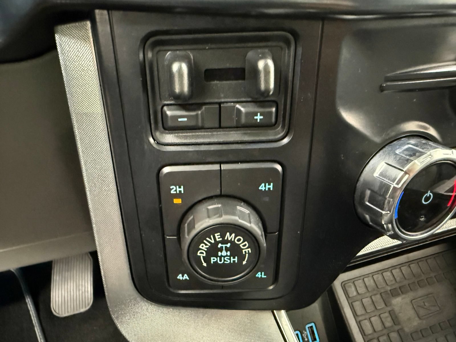 Used 2022 Ford F150 Limited AWD/4WD image 20