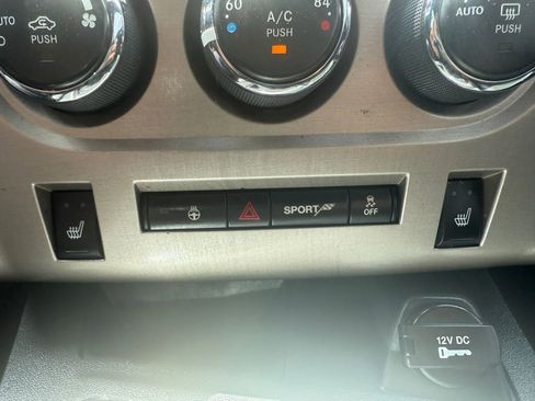 Used 2012 Dodge Challenger SRT8 w/ Premium Sound Group image 21