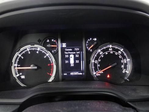 Used 2022 Toyota 4Runner TRD Sport w/ Technology Package AWD/4WD image 21