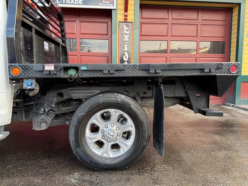 Used 2024 RAM 2500 Big Horn image 12