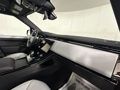 New 2026 Land Rover Range Rover Sport Dynamic SE AWD/4WD image 31