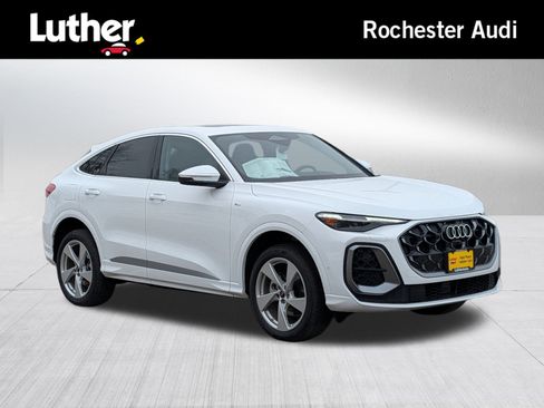 New 2025 Audi Q5 Premium Plus image 1