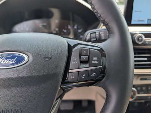 Used 2021 Ford Escape SEL w/ Class II Trailer Tow Package image 24