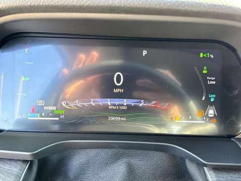 Used 2023 Jeep Grand Cherokee 4WD 4xe image 28