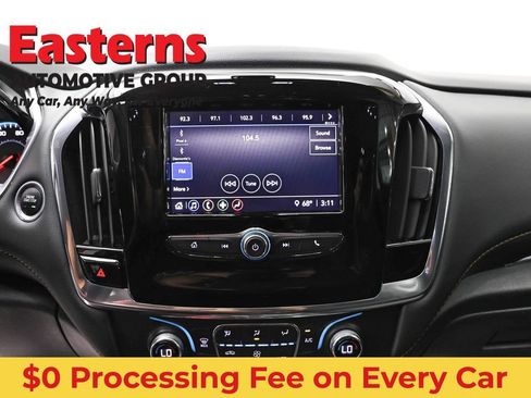 Used 2021 Chevrolet Traverse LS AWD/4WD image 11