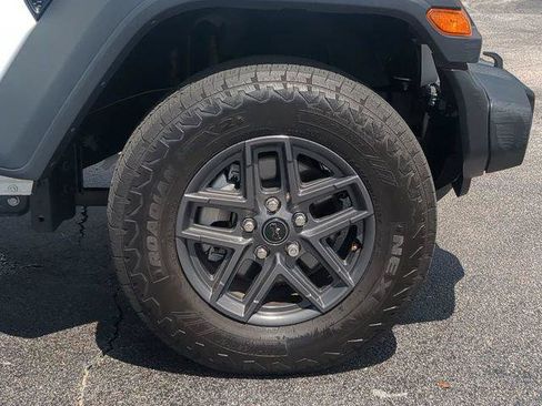 Certified 2024 Jeep Wrangler Unlimited Sport AWD/4WD image 11
