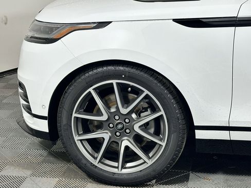 Certified 2026 Land Rover Range Rover Velar Dynamic SE image 9