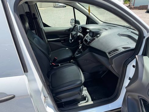 Used 2021 Ford Transit Connect XL FWD image 24