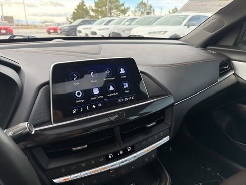 Used 2024 Cadillac CT4 V w/ LPO, ONYX Package image 19