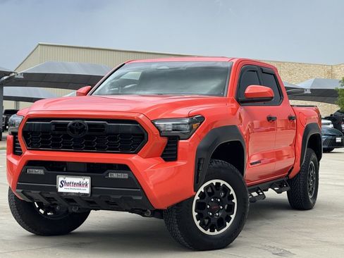 Used 2024 Toyota Tacoma TRD Off-Road AWD/4WD image 2