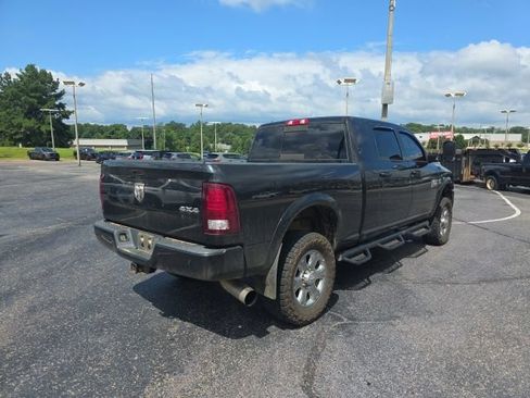 Used 2018 RAM 2500 Laramie w/ Sport Appearance Group AWD/4WD image 3