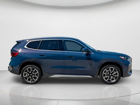 New 2026 BMW X1 xDrive28i w/ Technology Package AWD/4WD image 4