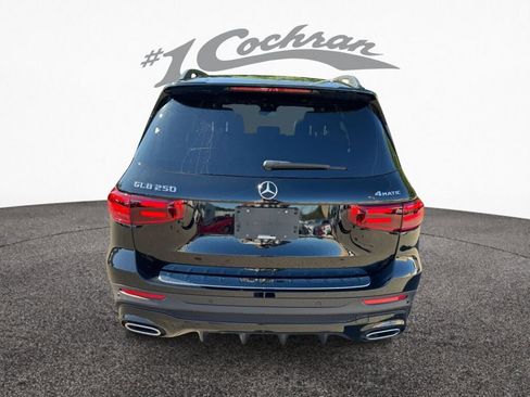 New 2025 Mercedes-Benz GLB 250 4MATIC image 7