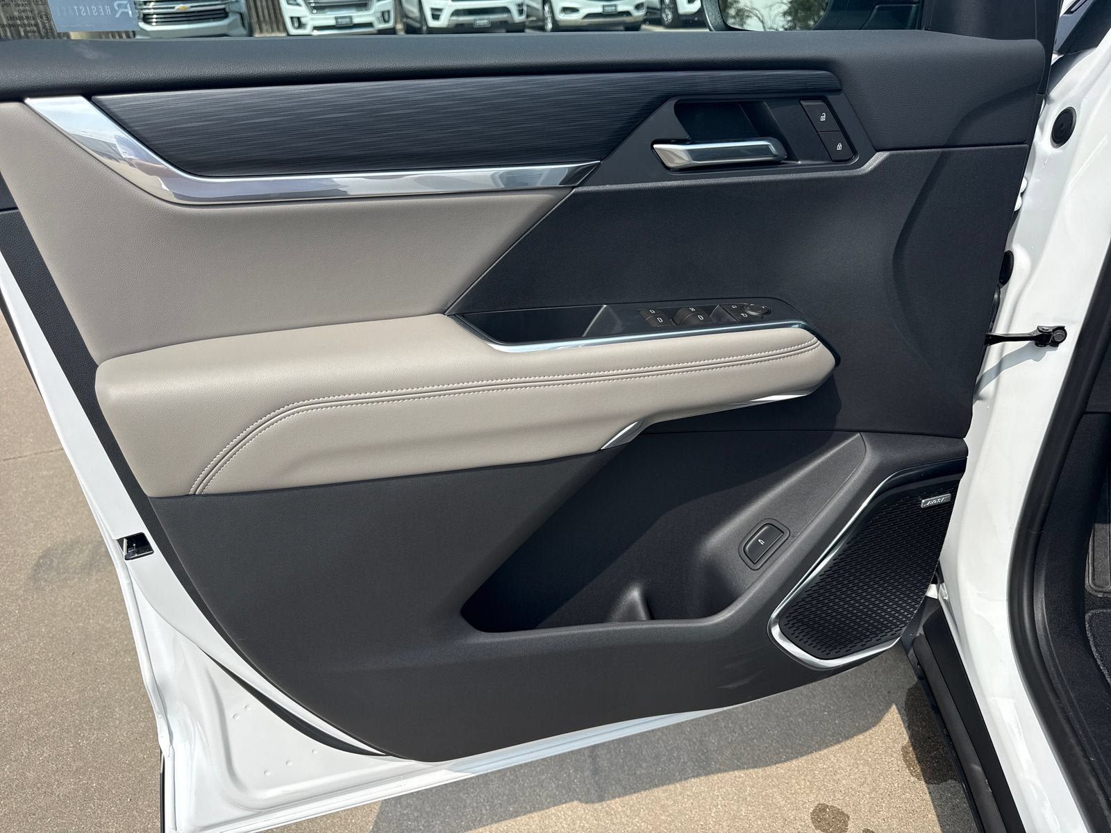New 2026 GMC Acadia Elevation w/ Black Edition FWD image 30