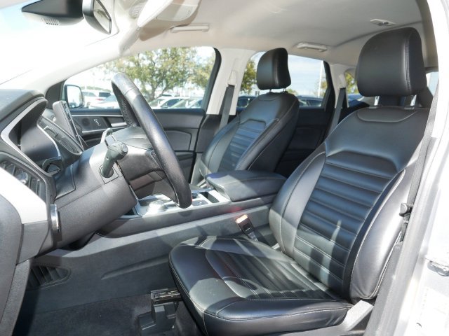 Used 2021 Ford Edge SEL AWD/4WD image 15