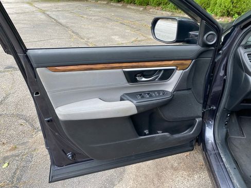 Used 2017 Honda CR-V EX image 11