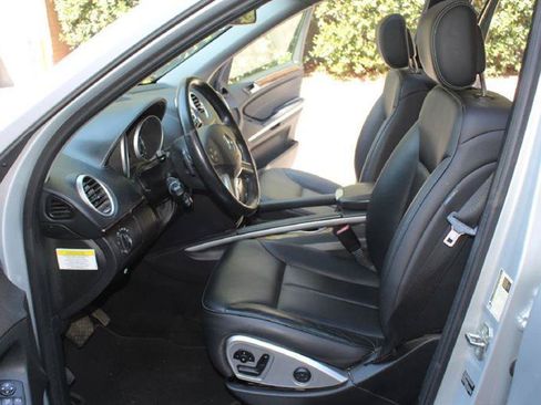 Used 2012 Mercedes-Benz GL 450 450 4MATIC image 10