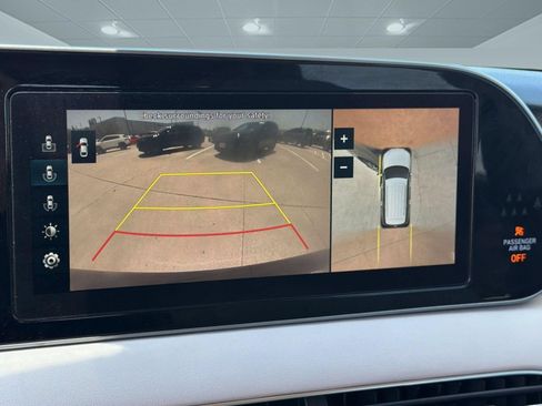 Used 2021 Hyundai Palisade Limited FWD image 19