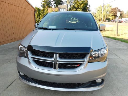 Used 2018 Dodge Grand Caravan GT FWD image 9