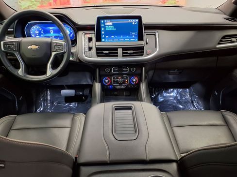 Used 2023 Chevrolet Tahoe Premier RWD image 17