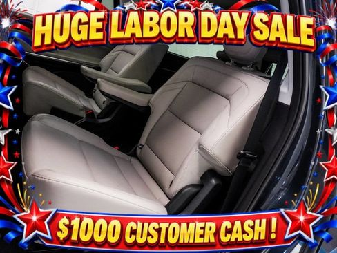 Used 2025 Lincoln Navigator L Reserve AWD/4WD image 9