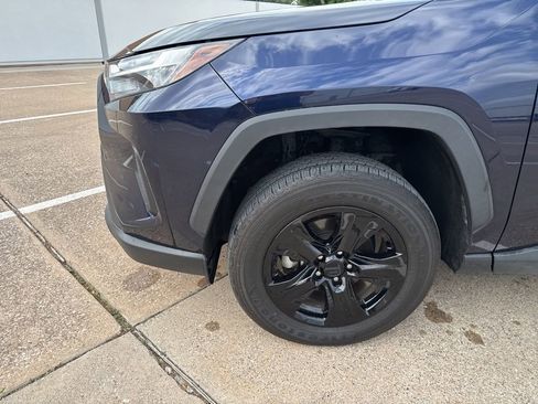 Used 2024 Toyota RAV4 XLE image 2