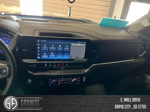 Used 2024 Chevrolet Silverado 3500 LTZ w/ LTZ Convenience Package AWD/4WD image 12