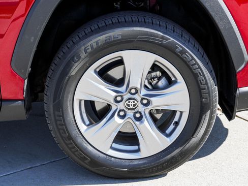 Certified 2024 Toyota RAV4 XLE AWD/4WD image 10