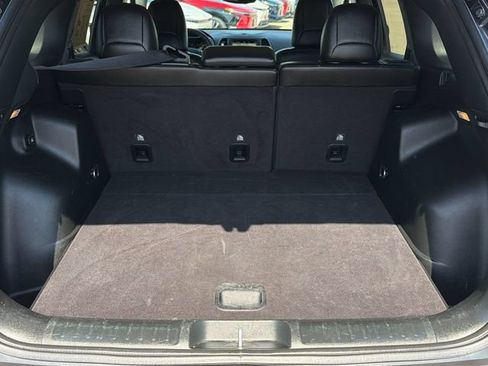 Used 2023 Jeep Cherokee Altitude Lux AWD/4WD image 16