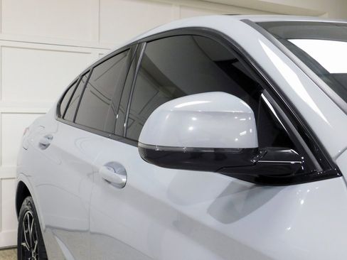 Used 2023 BMW X4 xDrive30i image 8