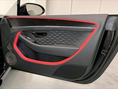 New 2026 Bentley Continental GT Speed image 32