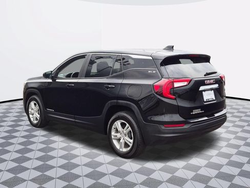 Certified 2024 GMC Terrain SLE FWD image 5