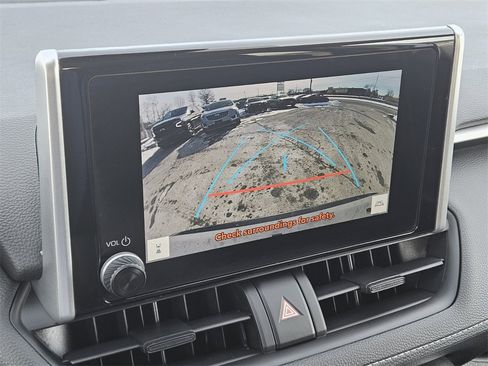 Used 2023 Toyota RAV4 LE image 16