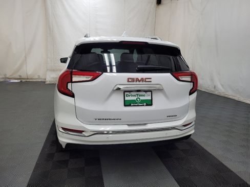 Used 2022 GMC Terrain Denali w/ LPO, Floor Liner Package AWD/4WD image 6