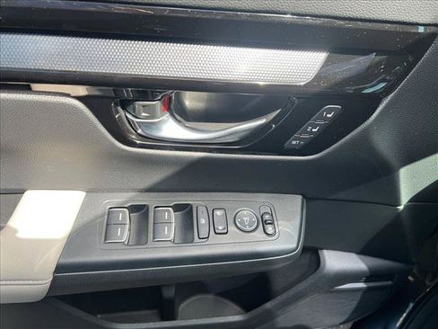 Used 2023 Honda CR-V EX-L image 12