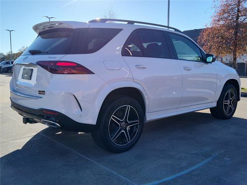 New 2026 Mercedes-Benz GLE 580 4MATIC image 4