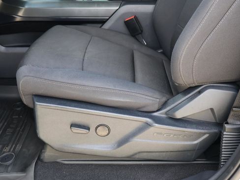 Used 2024 Ford F150 XLT w/ FX4 Off-Road Package image 17