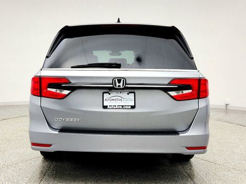 Used 2023 Honda Odyssey EX-L image 6