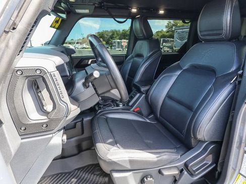 Used 2025 Ford Bronco Badlands AWD/4WD image 14