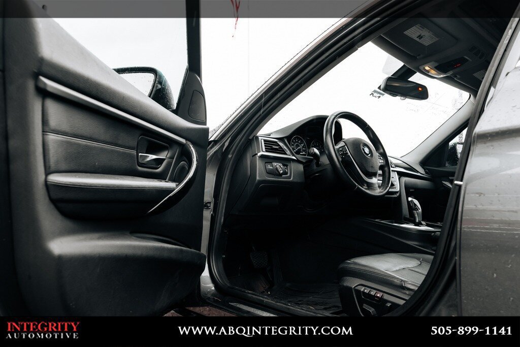Used 2013 BMW 328i xDrive Sedan AWD/4WD image 21