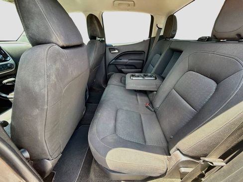 Used 2017 GMC Canyon SLE RWD image 25