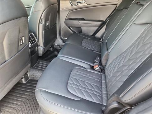 Used 2024 Kia Sportage X-Pro Prestige AWD/4WD image 9