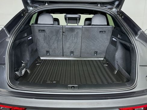 Used 2023 Audi Q5 2.0T Premium Plus w/ Premium Plus Package AWD/4WD image 26
