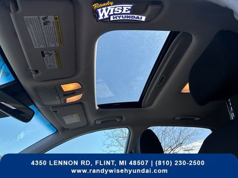 Used 2020 Hyundai Kona SEL Plus FWD image 20