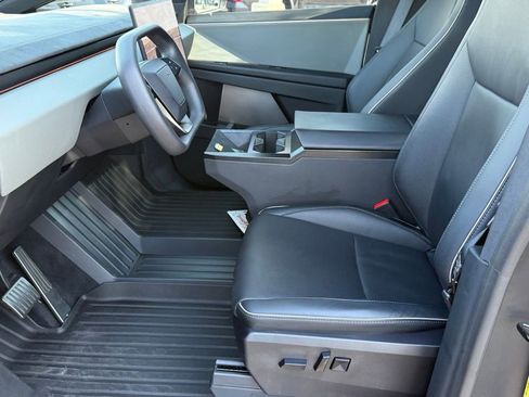 Used 2024 Tesla Cybertruck Cyberbeast image 21