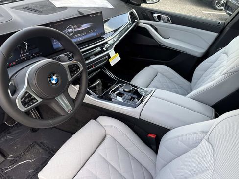 New 2026 BMW X5 xDrive40i w/ M Sport Package image 21