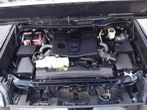 Used 2024 Toyota Tundra SR5 w/ SR5 Premium Package image 22